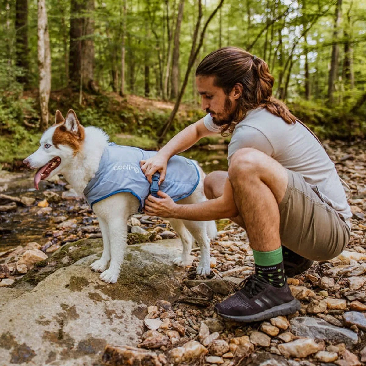 Kurgo Dog Core Cooling Vest, Cooling Jacket for Dogs, Evaporation Cooler Coat for Pets, Reflective Material, Adjustable Straps, Works with Harnesses & Collars, Heat Reflective (Medium)