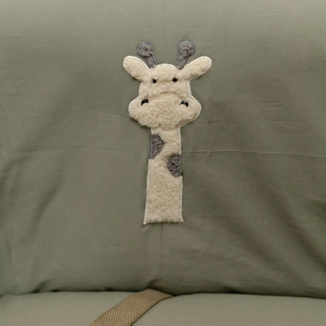 OAK BOHO Dog Holiday Travel Bed Large : Mint Giraffe